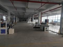 上下两层，带消防喷淋