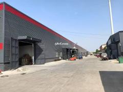 高速路口附近钢构厂房出租出售 可分割可带租