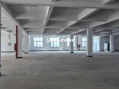 超低价三楼2200平，带货梯，出租